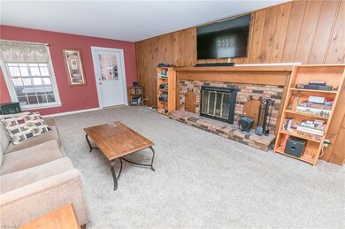 25327 Holton Rd, Olmsted Falls, OH 44138 - photo 5