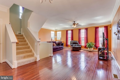 2592 Oak Tree Ln, Woodbridge, VA 22191 - photo 4