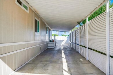 3883 Buchanan St unit 28, Riverside, CA 92503 - photo 4