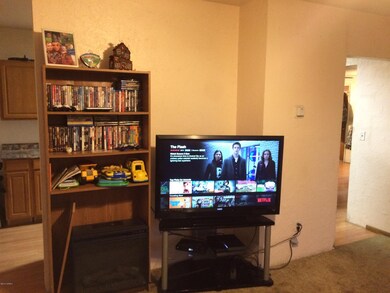 Living room 3