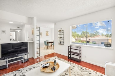 4248 Tara Ave unit 4, Las Vegas, NV 89102 - photo 3