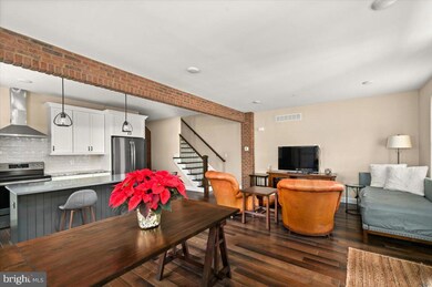 262 W Ashland St, Doylestown, PA 18901 - photo 5