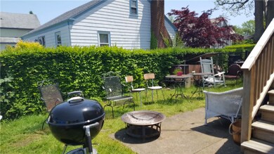 22 Morgan St, Newport, RI 02840 - photo 5