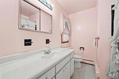 4 Acorn Path, East Quogue, NY 11942 - photo 7