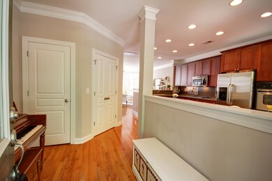 2338 Daniel Island Dr_Entry