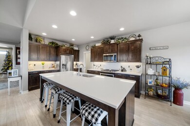 3672 SW Coyote Ln-11