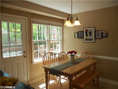 Breakfast Nook - Many meals will be enjoyed in thi