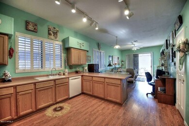 Kitchen-Family Room View