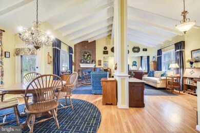 3916 Longmoor Cir, Phoenix, MD 21131 - photo 4