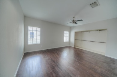 17583 Red Oak Dr unit 7583, Houston, TX 77090 - photo 7