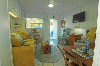 Room enough for friendly conversations and relaxin