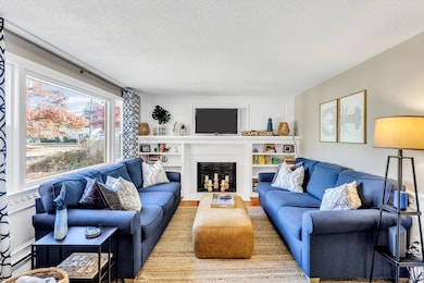 15 Pershing Dr, East Falmouth, MA 02536 - photo 4