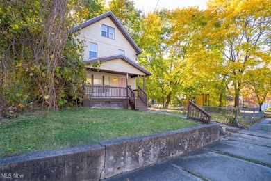 198 Lake St, Akron, OH 44301 - photo 2