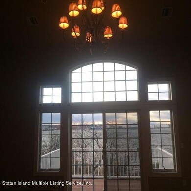 22 Pilot Ln, Staten Island, NY 10309 - photo 6