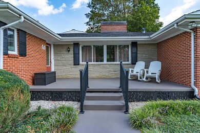 806 Ridgefield Dr, Johnson City, TN 37601 - photo 7