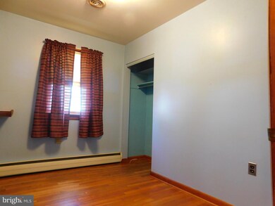 4814 Lemar Rd, Lemasters, PA 17231 - photo 2