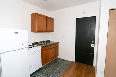 5710 N Winthrop Ave unit 105, Chicago, IL 60660 - photo 6