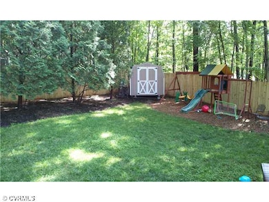 9027 Arthur Ct, Glen Allen, VA 23060 - photo 3