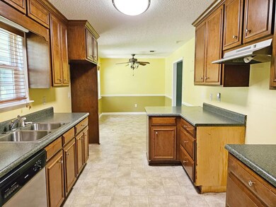 4710 Stagecoach Rd, Albany, GA 31705 - photo 5