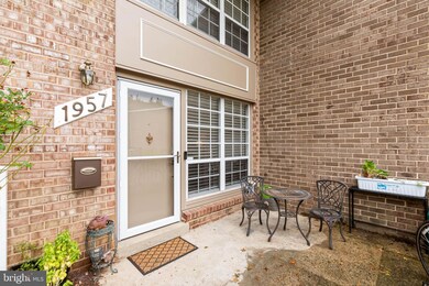 1957 Kennedy Dr unit 1957, McLean, VA 22102 - photo 2