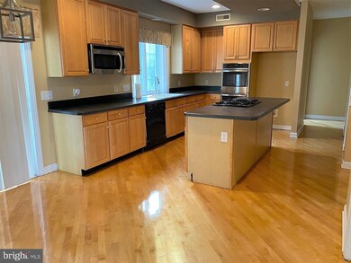 2123 Basswood Dr, Lafayette Hill, PA 19444 - photo 4