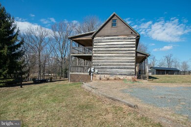 19747 Gleedsville Rd, Leesburg, VA 20175 - photo 2