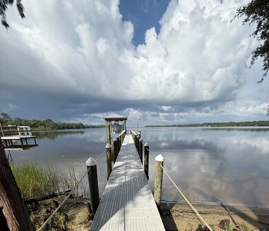 108' dock with ThruFlow decking