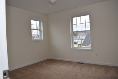 41 Millers Farm Dr, Rochester, NH 03868 - photo 7