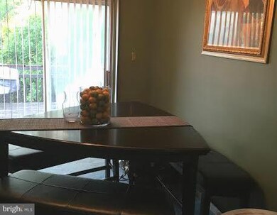 1202 Gondar Ave, Hyattsville, MD 20785 - photo 4