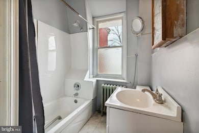 443 S 5th St, Reading, PA 19602 - photo 7