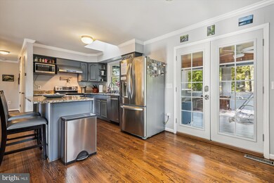 408 Harbor Dr, Annapolis, MD 21403 - photo 6