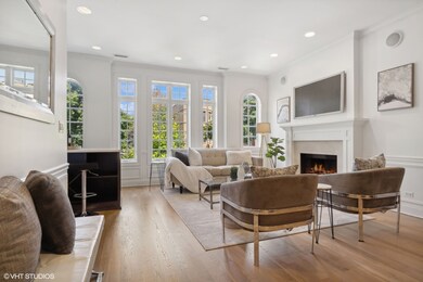 829 W Wrightwood Ave unit 2, Chicago, IL 60614 - photo 3