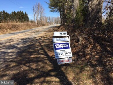 5056 Leedstown Rd, Colonial Beach, VA 22443 - photo 3