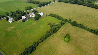 9080 Troy Pike, Versailles, KY 40383 - photo 3