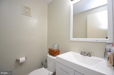 830 Ridge St, Emmaus, PA 18049 - photo 7