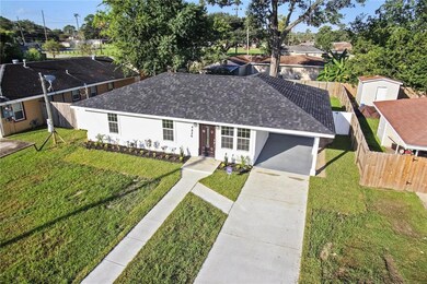 Tall tri-pod shot of entire home.