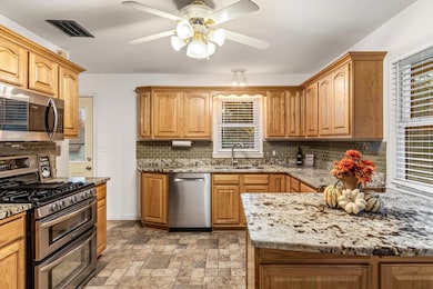 Welcome to 10627 Thomas Avenue South!