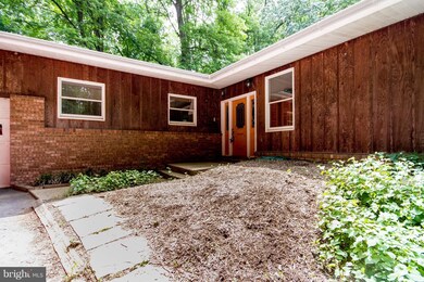 5713 White Rock Rd, Sykesville, MD 21784 - photo 2