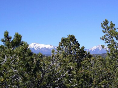 Spanish Peaks Mountains