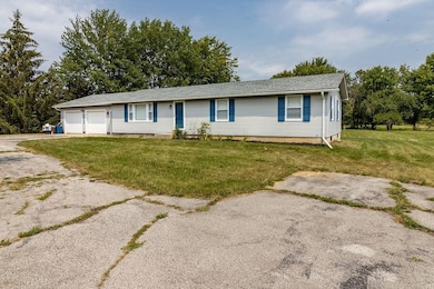 555 W 1000 N, La Porte, IN 46350 - photo 2