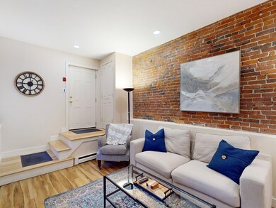 45 Hemenway St unit B, Boston, MA 02115 - photo 5