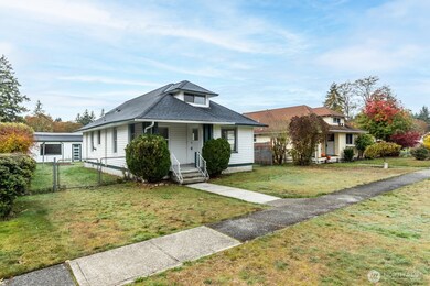 602 Louviers Ave, Dupont, WA 98327 - photo 2