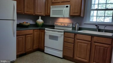 606 Southampton Dr, Ruther Glen, VA 22546 - photo 7