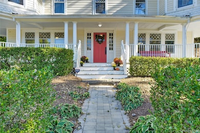 30 Old Post Rd N, Red Hook, NY 12571 - photo 5