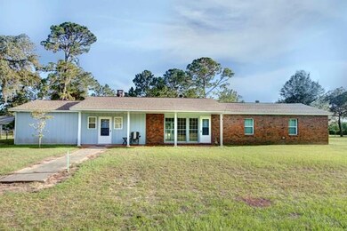 1658 Blount Crossing Rd, Darien, GA 31305 - photo 2