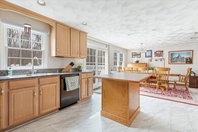 5 Lynn St, Taunton, MA 02780 - photo 7