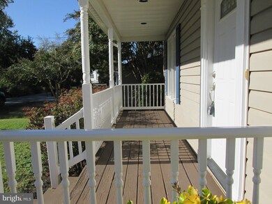 4944 Beech St, Shady Side, MD 20764 - photo 3