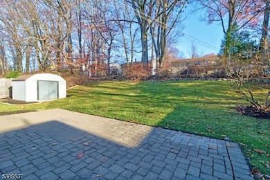 27 Morris Rd, West Orange, NJ 07052 - photo 4