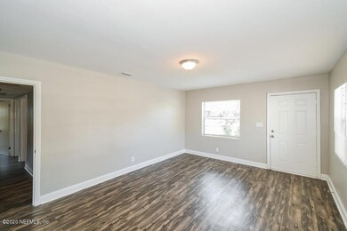 4573 Colonial Ave, Jacksonville, FL 32210 - photo 2