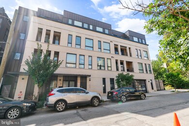 1723 Francis St unit 2, Philadelphia, PA 19130 - photo 2